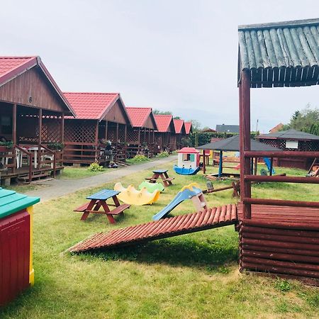 Domki U Karasia Rusinowo  Esterno foto